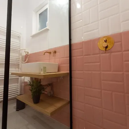 Apollo Brasovul Istoric Apartment *